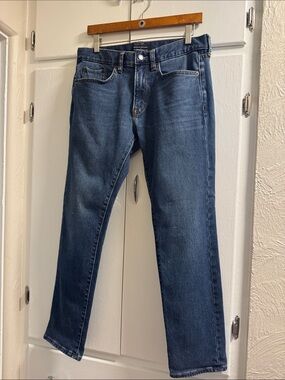 Banana Republic Men's 31x30 Slim Straight Jeans Medium Blue Wash